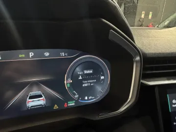 Car image 33