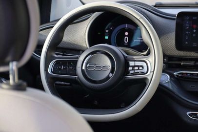 Car image 37