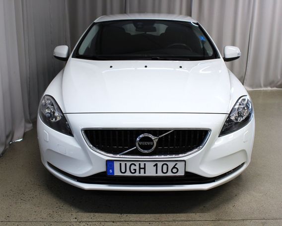 Volvo V40 T3 113 kW image number 6