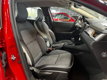 Car image 15