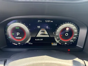 Car image 28