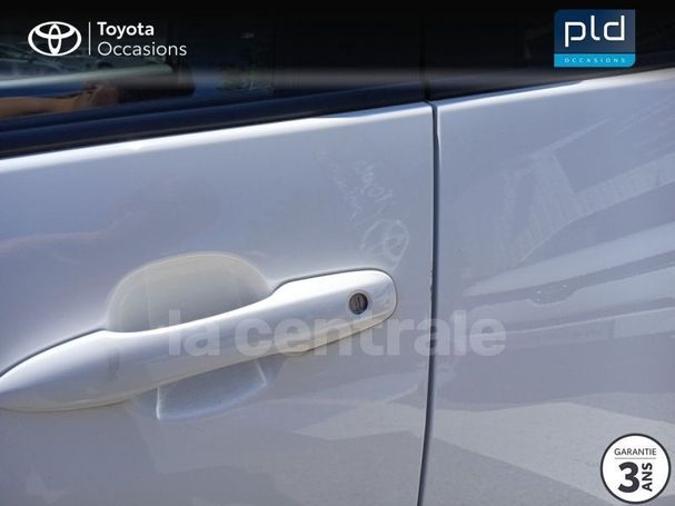 Toyota Yaris Dynamic 92 kW image number 38