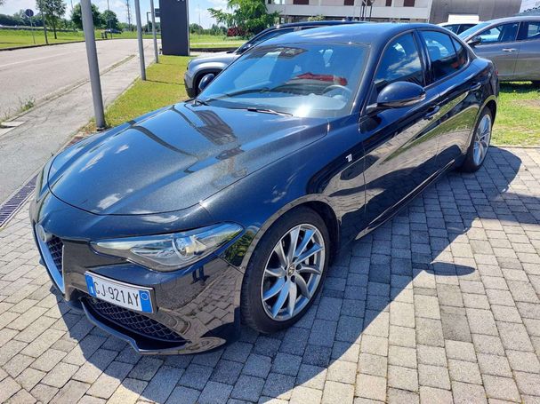 Alfa Romeo Giulia 2.2 Diesel AT8 140 kW image number 6