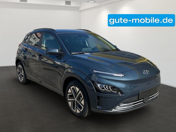 Hyundai Kona 100 kW image number 3