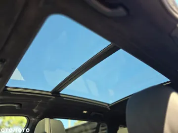 Car image 39