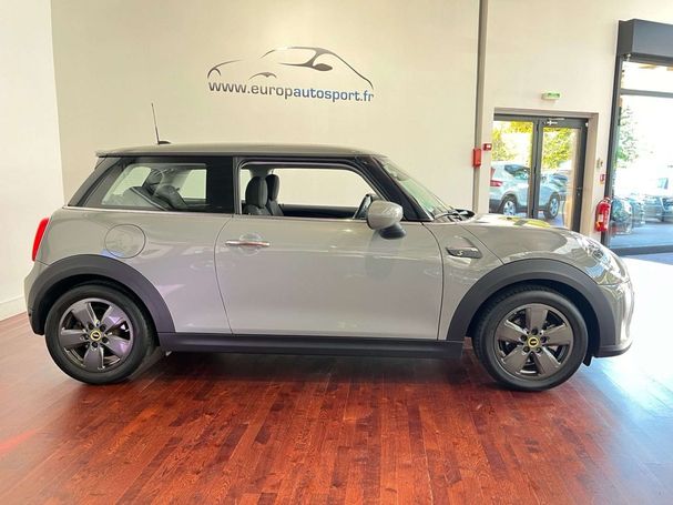 Mini Cooper SE Essential 137 kW image number 3