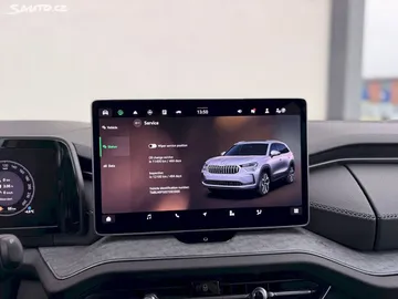 Car image 23