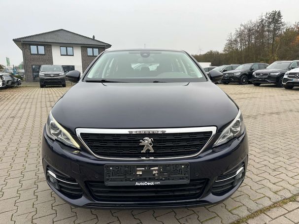 Peugeot 308 SW 130 EAT8 96 kW image number 4