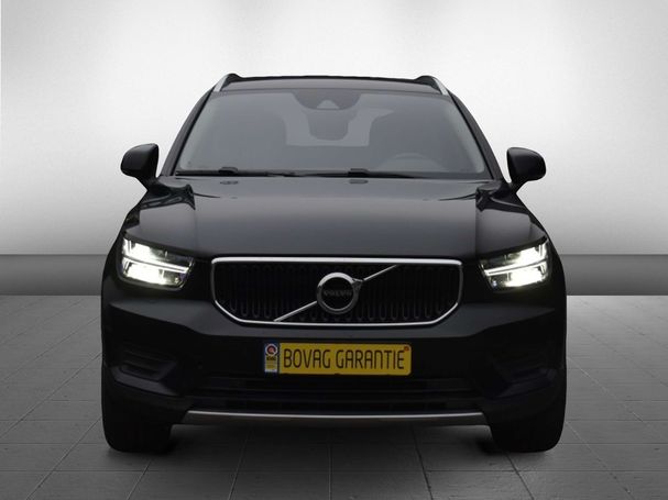 Volvo XC40 T3 Momentum 120 kW image number 2