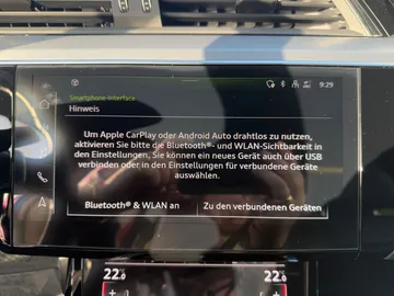 Car image 32