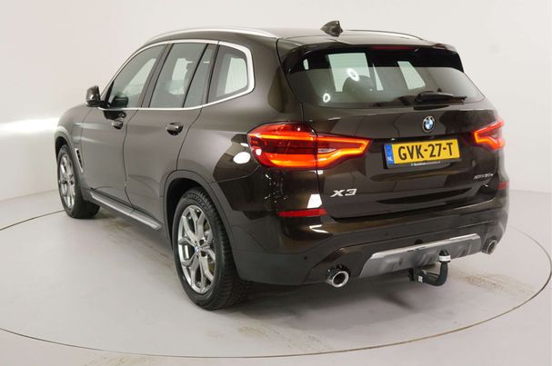 BMW X3 xDrive30e M 215 kW image number 11