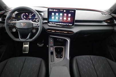 Car image 30