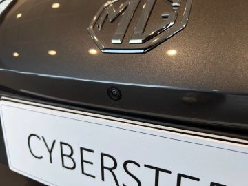 Car image 21