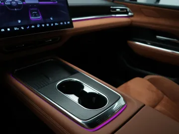 Car image 50