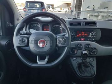 Car image 12