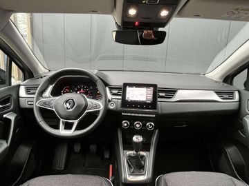 Car image 11