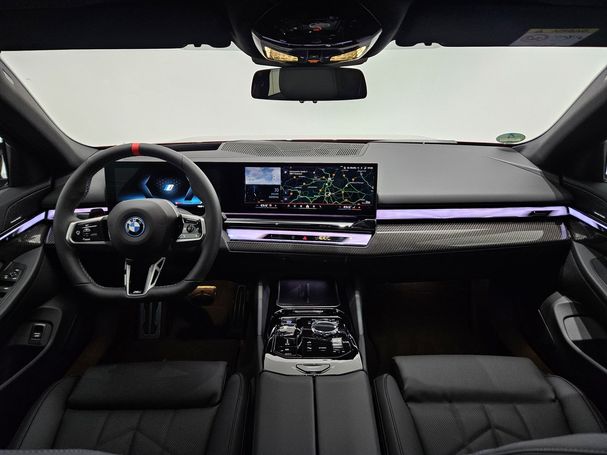 BMW i5 M60 xDrive 442 kW image number 13