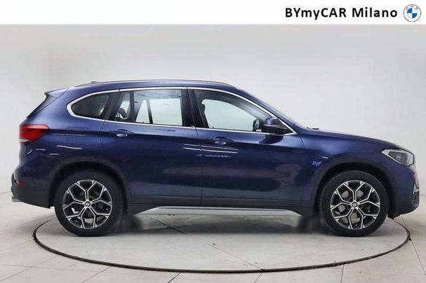 BMW X1 sDrive18d xLine 110 kW image number 7