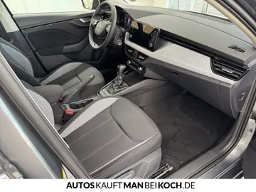 Car image 34