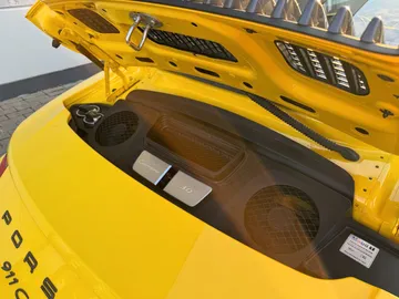 Car image 35