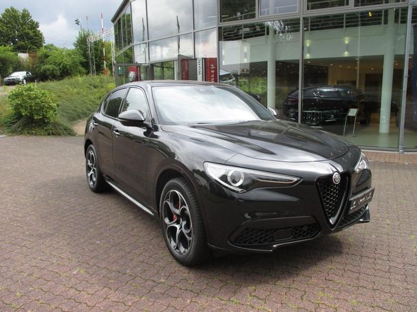 Alfa Romeo Stelvio 2.2 Diesel 16V AT8 Q4 154 kW image number 2