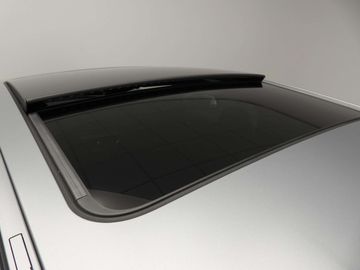 Car image 38