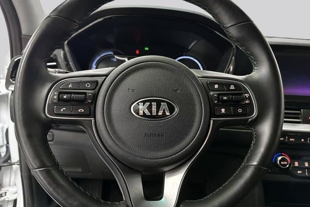 Kia Niro e 64 kWh 150 kW image number 13