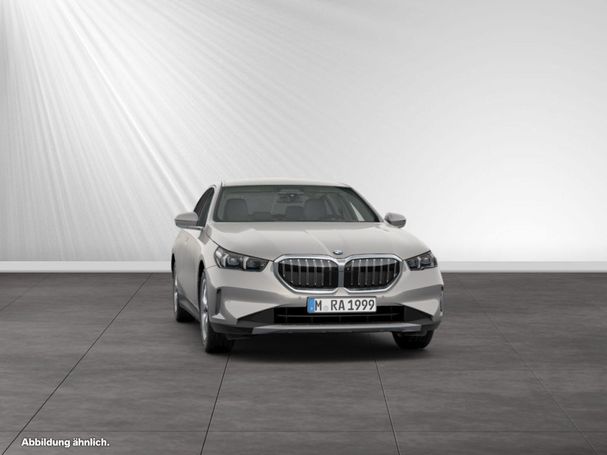 BMW 520i 140 kW image number 14