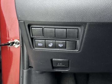 Car image 31