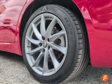 Car image 31