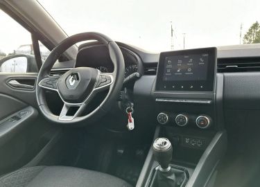 Car image 25