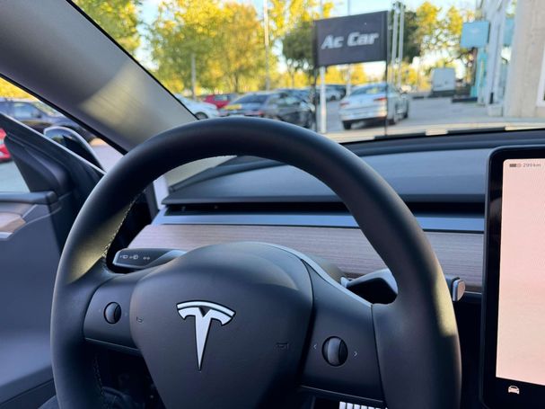 Tesla Model Y Performance AWD 353 kW image number 29