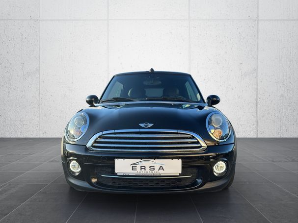 Mini Cooper D Cabrio 82 kW image number 3