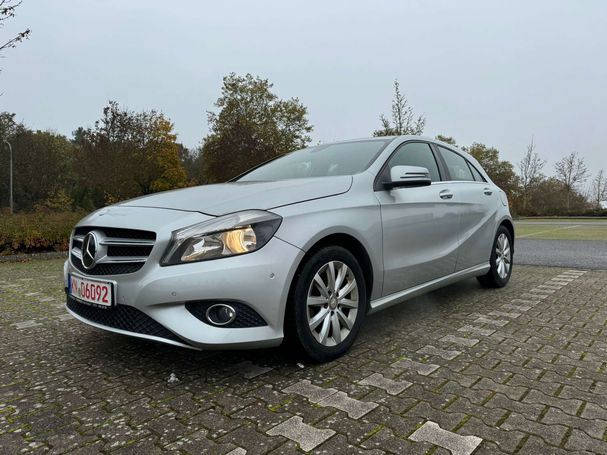 Mercedes-Benz A 180 90 kW image number 1