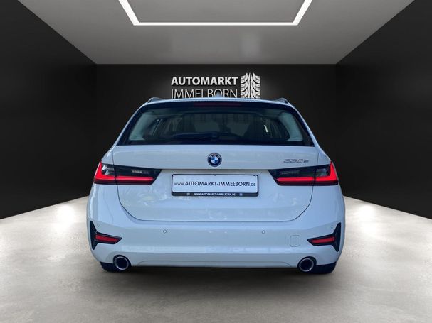 BMW 330e Touring 215 kW image number 6