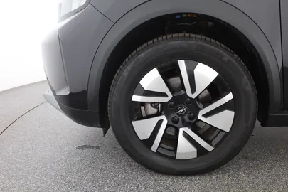 Car image 29