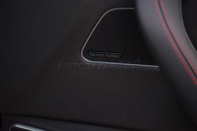 Car image 36