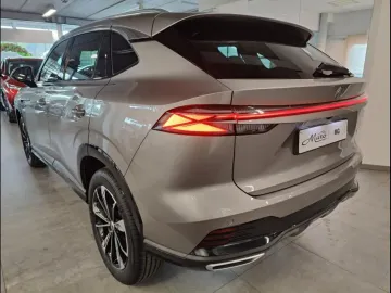 Car image 36