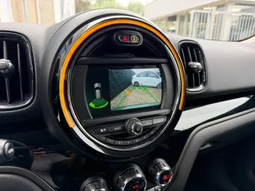 Car image 45