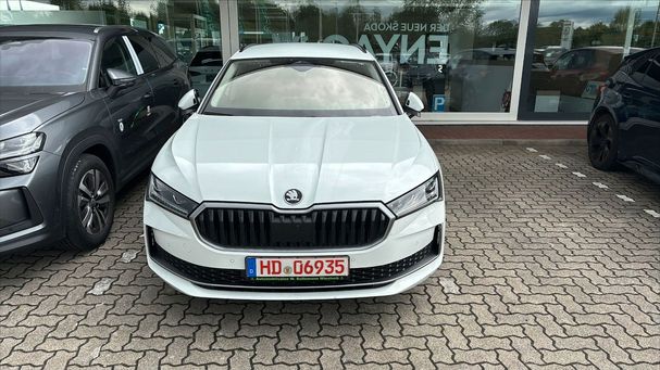 Skoda Superb Combi 2.0 TDI 110 kW image number 2