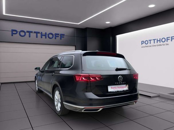 Volkswagen Passat Variant 2.0 TDI Elegance DSG 110 kW image number 2