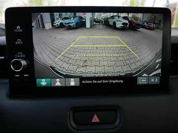 Car image 23