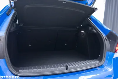 Car image 40