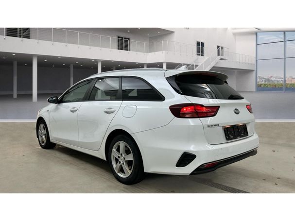 Kia Ceed 1.0 T-GDi 74 kW image number 4