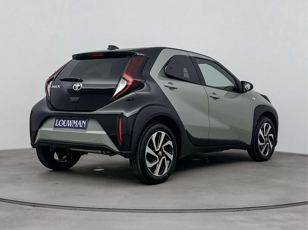 Toyota Aygo X 1.0 VVT-i 53 kW image number 2