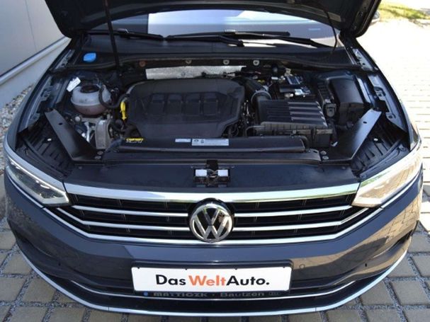 Volkswagen Passat Variant 2.0 TSI DSG 4Motion Elegance 200 kW image number 12