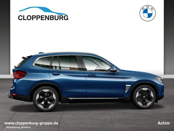 BMW iX3 210 kW image number 8