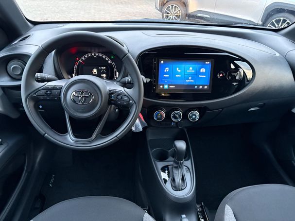 Toyota Aygo X 53 kW image number 4