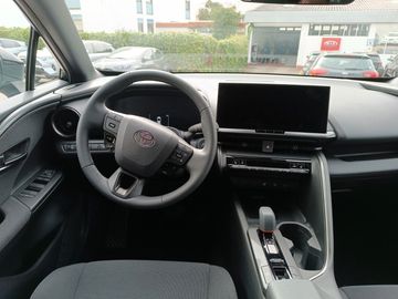 Car image 9