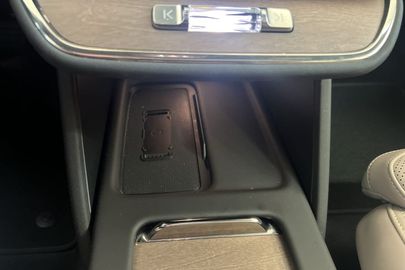 Car image 29